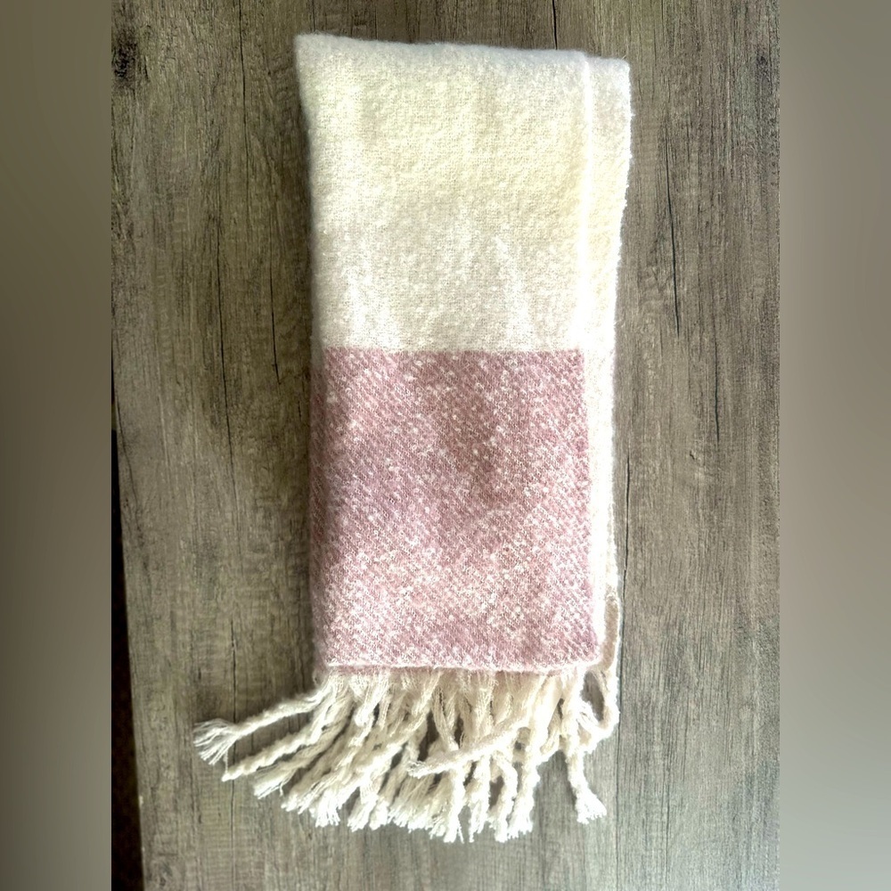 Gentle Fawn Huntington Pink Ivory Fringe Scarf